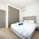Sunset Park Villa