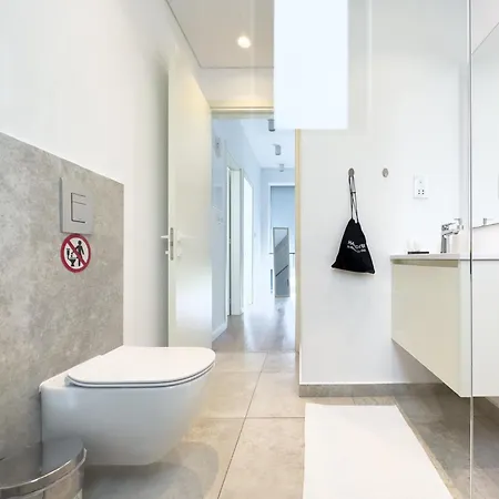 Sunset Park Villa *