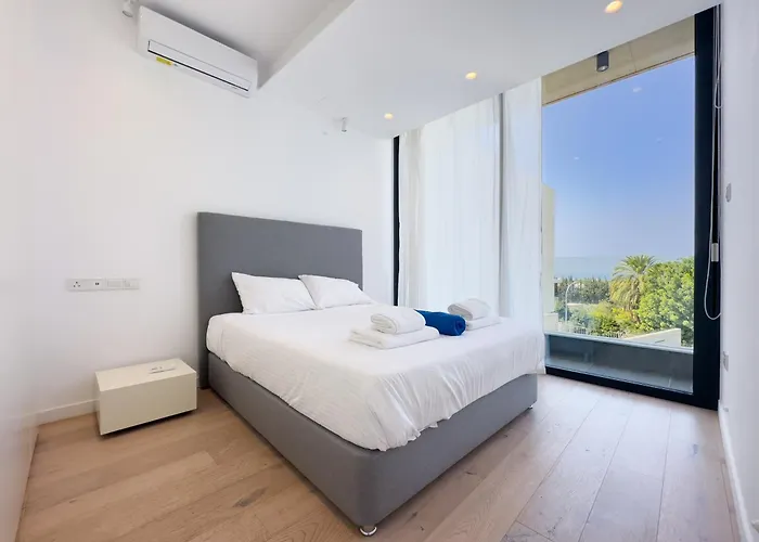 Sunset Park * Paphos